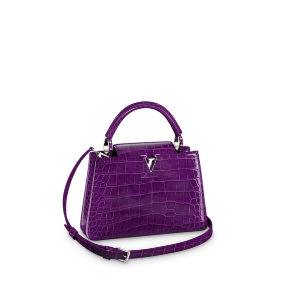 Buy the new Louis Vuitton Capucines BB for Women's Outlet.