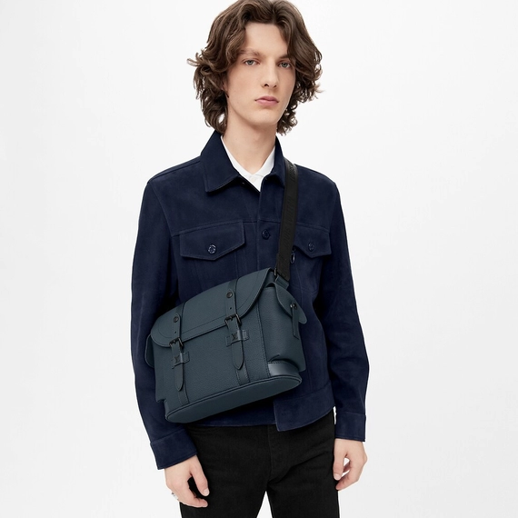 Louis Vuitton Christopher Messenger - Outlet Menswear