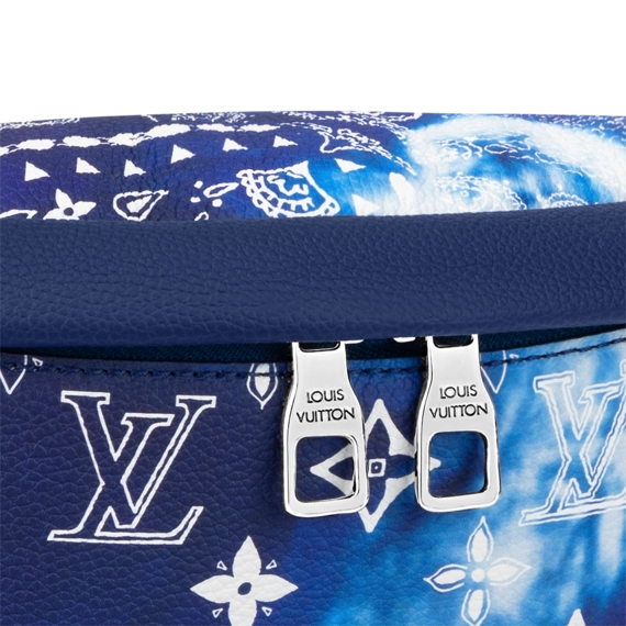 100% Authentic! Get the Louis Vuitton Discovery Bumbag PM for men now!