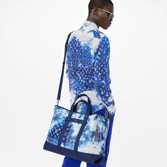 Shop the Louis Vuitton Tote Journey Now!