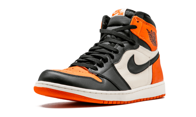 Latest mens fashion: Air Jordan 1 Retro High OG - Shattered Backboard BLACK/STARFISH-SAIL - new