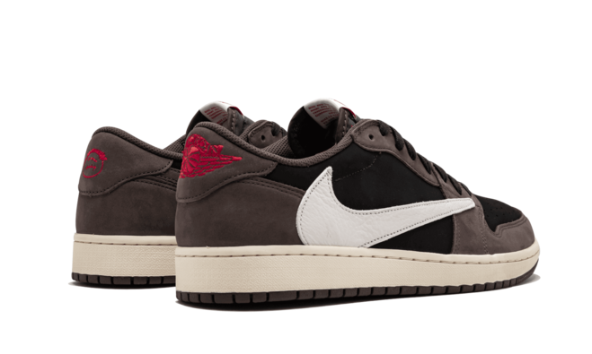 Get the Latest Comfort, Style and Trendy Sneakers for Men - New Air Jordan 1 Low - Travis Scott BLACK/SAIL-DARK MOCHA/UNIVERSITY from Outlet.