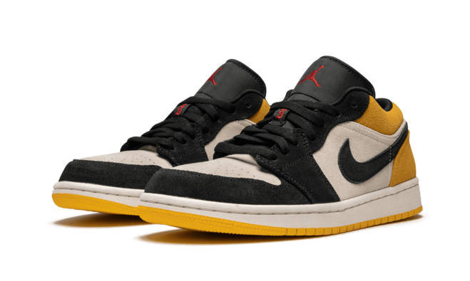 Women's Footwear Sale: Air Jordan 1 Low - University Gold