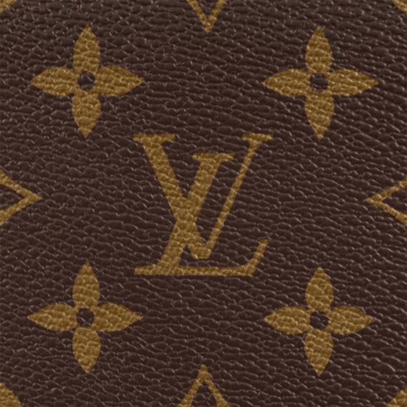 Looking for a New Louis Vuitton Trio Messenger for Women?