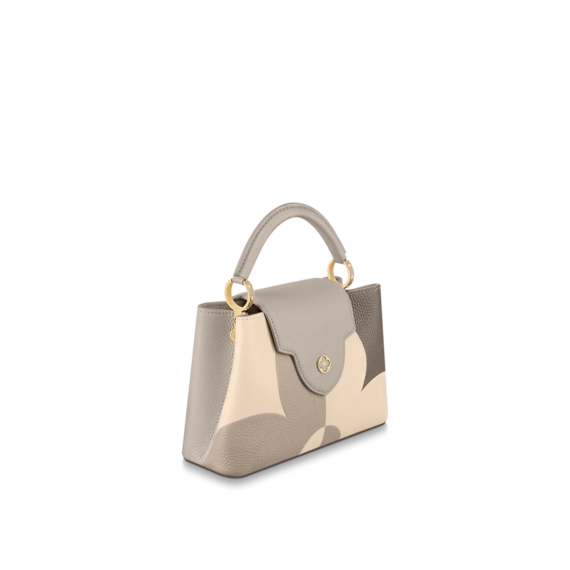 Buy a Bolsa Capucines BB Now - Style Yourself with the Latest Women's Bag