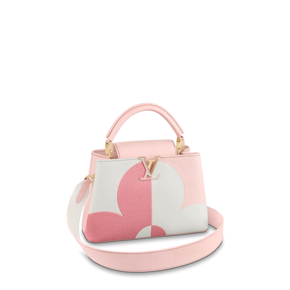 Buy original Bolsa Capucines BB for women - Shop now!