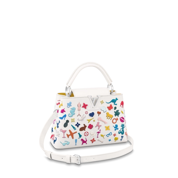 Buy Women's Bolsa Capucines BB - New