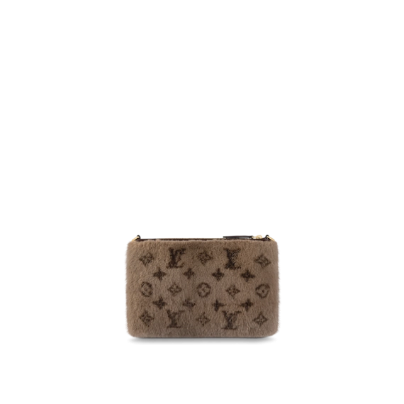 Women's Louis Vuitton Neo Pochette Milla is here!