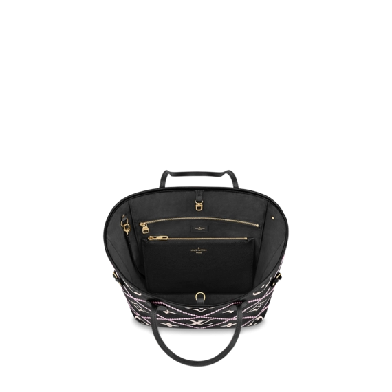 Gift someone a stylish Louis Vuitton Neverfull MM for women.