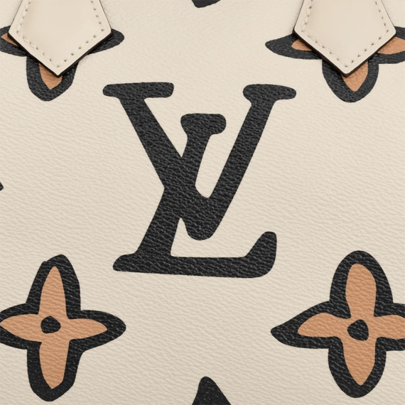Get the Vintage Louis Vuitton Speedy Bandouliere 25 Cream for Women!
