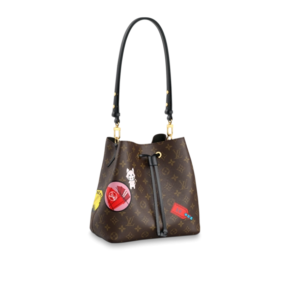 Refined Womenswear: Louis Vuitton Neonoe My LV World Tour Outlet