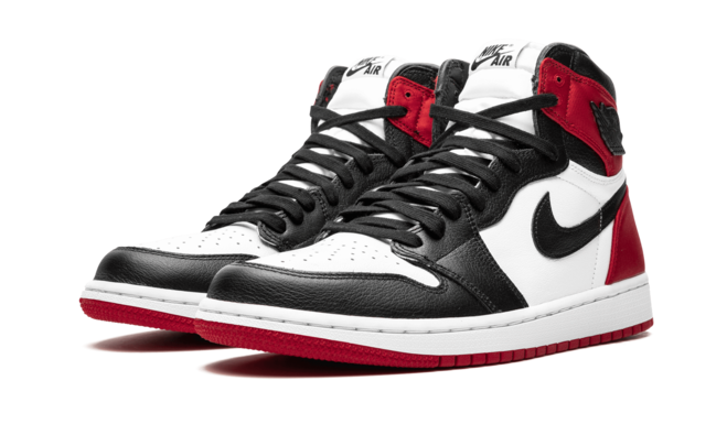 Nike Air Jordan 1 High OG - Satin Black Toe