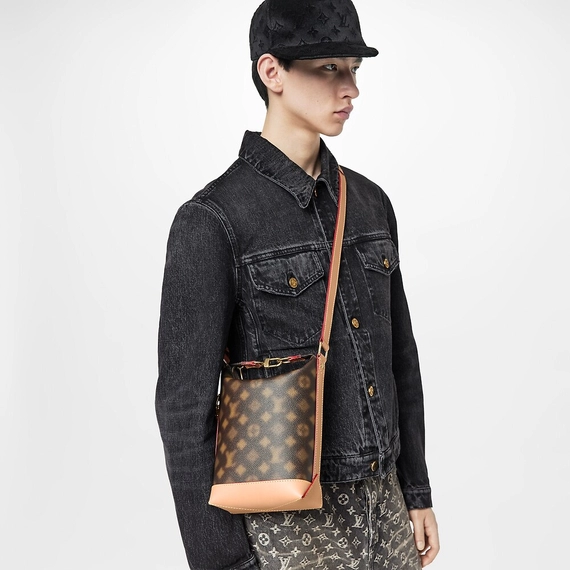 Louis Vuitton Cruiser PM Men's Hobo Bag - Brand New