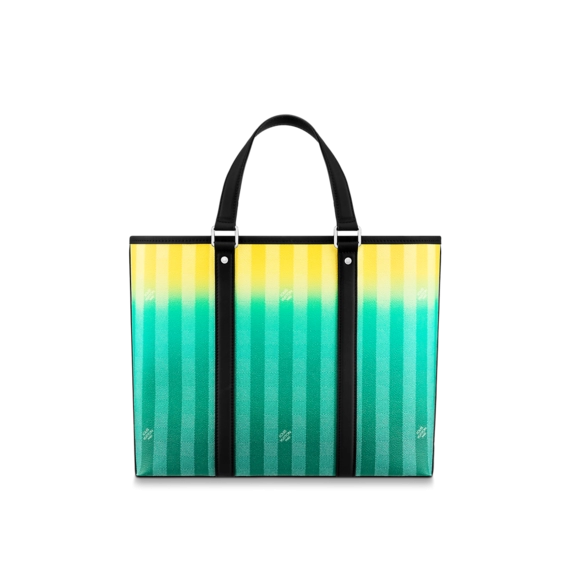 Get exclusive Louis Vuitton Wkd Tote PM for men.