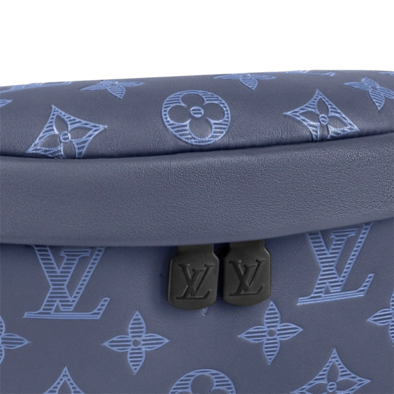 Get an Original Louis Vuitton Discovery Bumbag PM for men