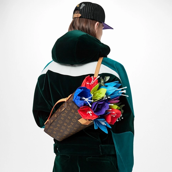 Put a Smile on Your Man's Face with Louis Vuitton's Original Flower Bouquet!