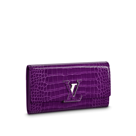 Women's Amethyste Purple Louis Vuitton Capucines Wallet at Outlet Prices