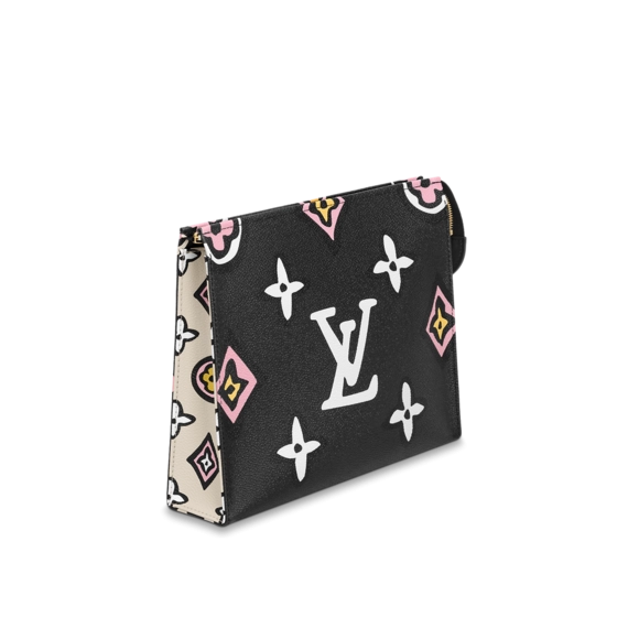 Get your hands on the newest trend - Louis Vuitton Toiletry Pouch 26 Black for women at the Outlet!