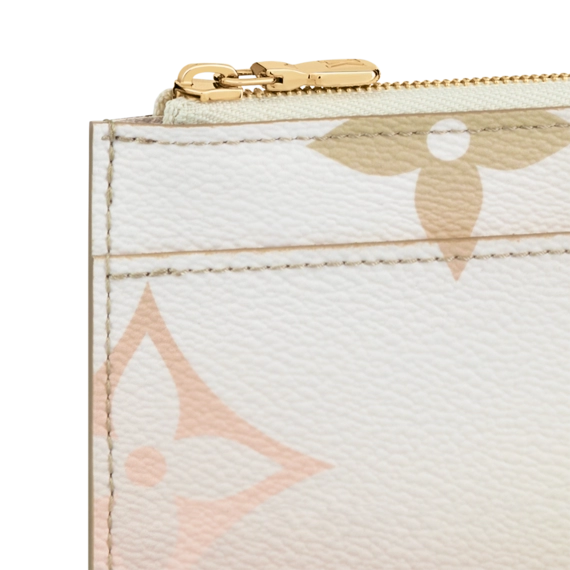 Experience Unparalleled Quality - Louis Vuitton Slim Purse for Women