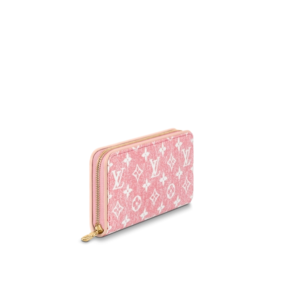 Women's Louis Vuitton Zippy Wallet - Get it Now