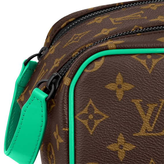 New Fashion Accessory For Women: Louis Vuitton Toilet Pouch