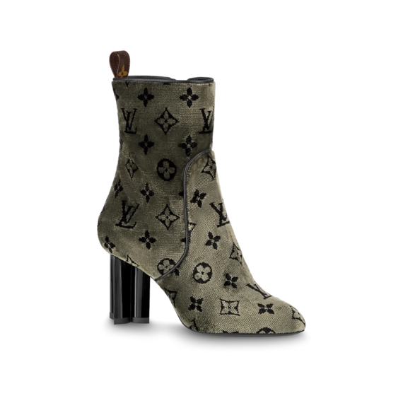 Buy new original Louis Vuitton Silhouette Ankle Boot for women!