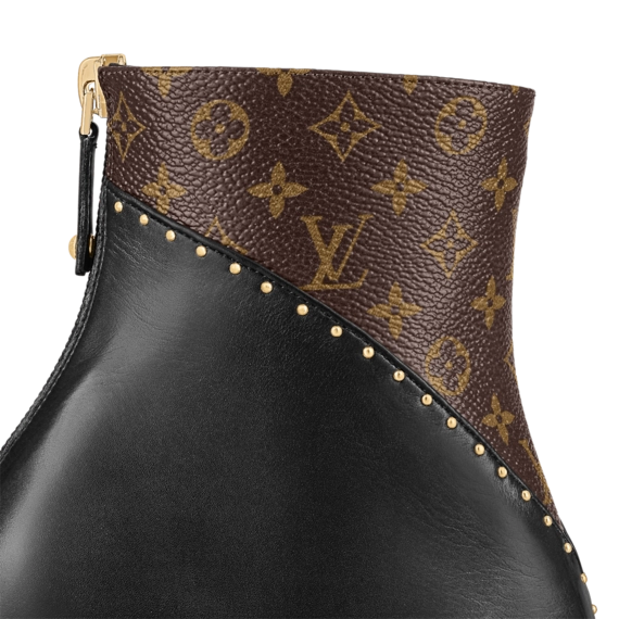 Women's Louis Vuitton Signature Ankle Boots - Shop Original Designs!