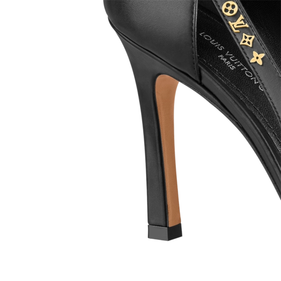 Get a Great Deal on Louis Vuitton Signature Pump Black