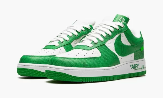 New Men's Louis Vuitton AIR FORCE 1 Low Virgil Abloh - White/Green: Step out in style.