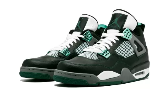 Air Jordan 4 - Oregon Ducks