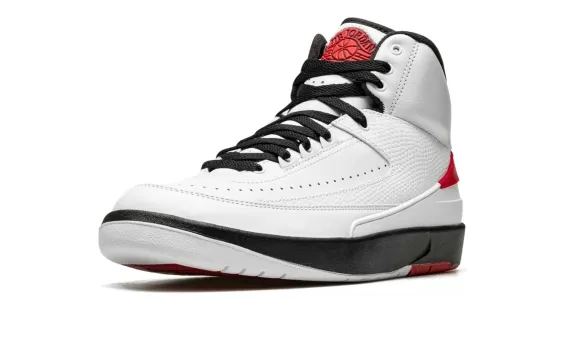 Women's Air Jordan 2 Retro OG - Don't Miss Out in Chicago 2022.