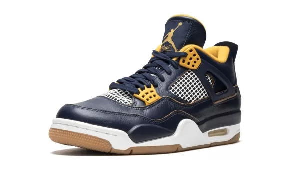 Make a statement with the newest men's Air Jordan 4 Retro - Dunk From Above shoes.