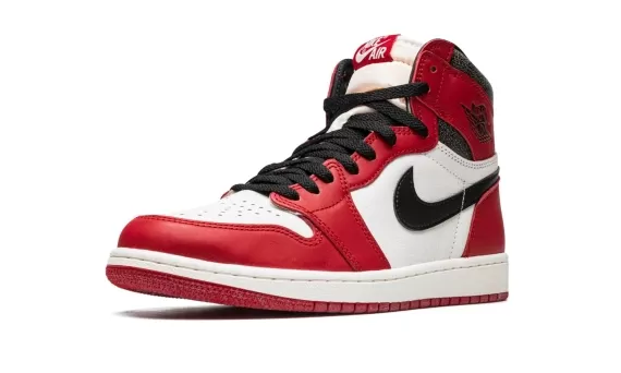 Get Yours Now: Air Jordan 1 Retro High OG - Chicago Lost and Found, Just for Women.