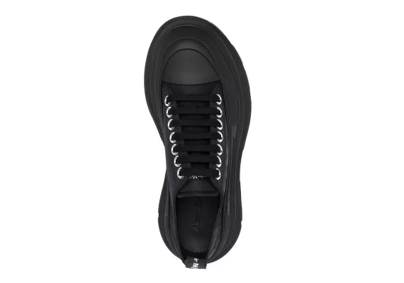 Outlet Find - Alexander McQueen Graffiti-logo Tread Slick sneakers - Black for Women