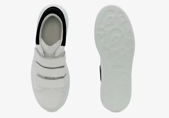 Outlet Women's Alexander McQueen Oversized Triple Strap Sneaker White/black.