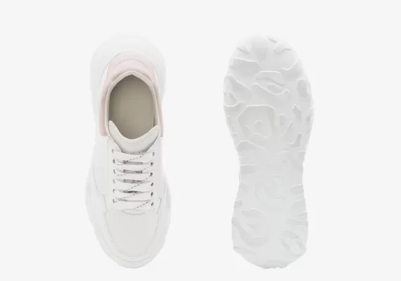 Show off your style with the new Alexander McQueen Court Trainer Patchouli for women.