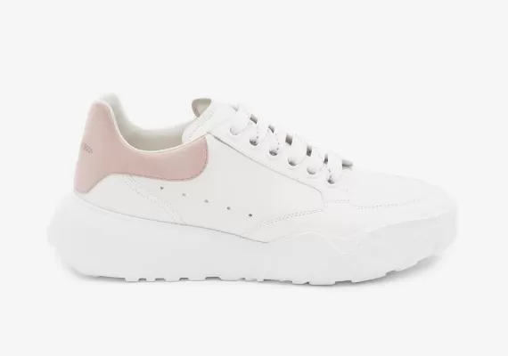 Buy the original, new Alexander McQueen Court Trainer Patchouli for women.