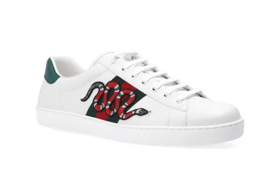 Original Gucci Ace Sneakers with Patch - Outlet Sale for Men