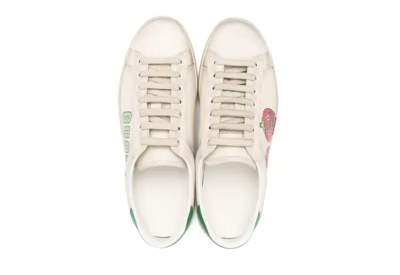 Shop Gucci x Off-white New Ace graphic-print sneakers - Women's fashion.