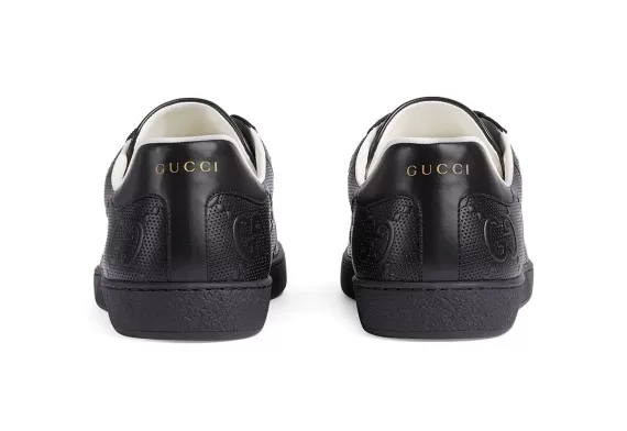 Men's Gucci Ace GG Supreme Sneakers - Black | Shop the Outlet Sale Now