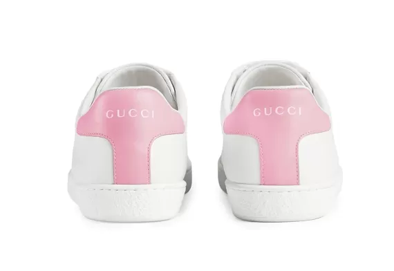 Freshly Available Gucci Ace Sneakers with Interlocking G Symbol White/Pink for Women