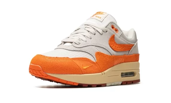 Women's Nike Air Max 1 - Magma Orange: Limited Time Sale!