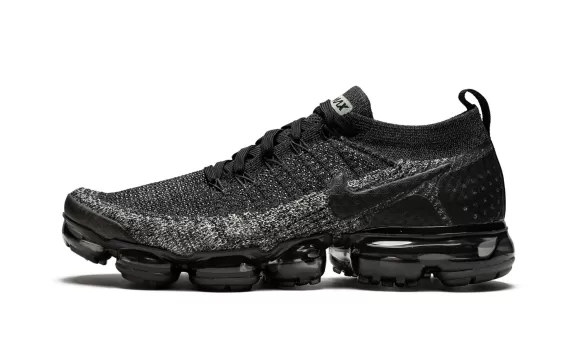 Men's Nike Air Vapormax Flyknit 2 in Black/Black-Dark Grey - Original Outlet