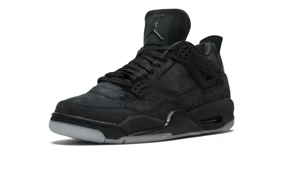 Don't miss out on the newest Air Jordan 4 Retro Kaws - Black for men!