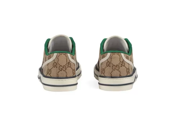 Get the original GG Gucci Tennis 1977 sneakers for men in beige & ebony