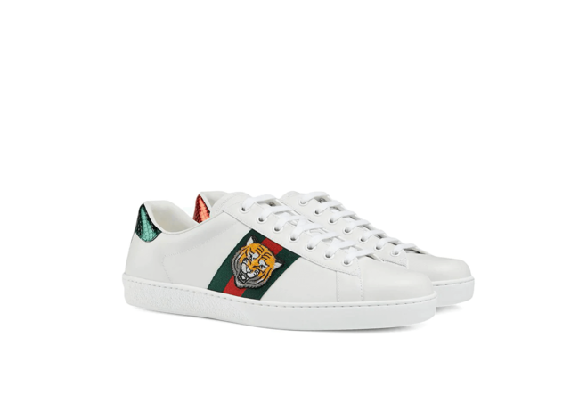 Find the Brand New Gucci Ace Tiger Appliqued Sneakers for Women