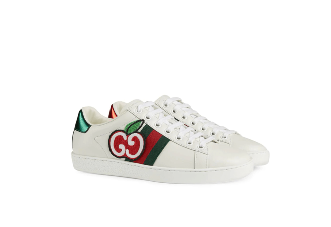 Step up your style game with the Gucci Ace GG Apple Sneakers, perfect for any outfit.