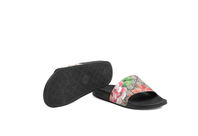 Get Ready for Summer with Gucci Blooms Supreme Slide Sandals for Men