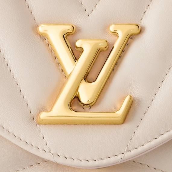 Louis Vuitton New Wave Chain Bag GM