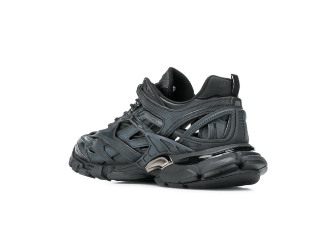 Outlet - Balenciaga Track.2 Women's Sneaker in Black Neoprene and Rubber